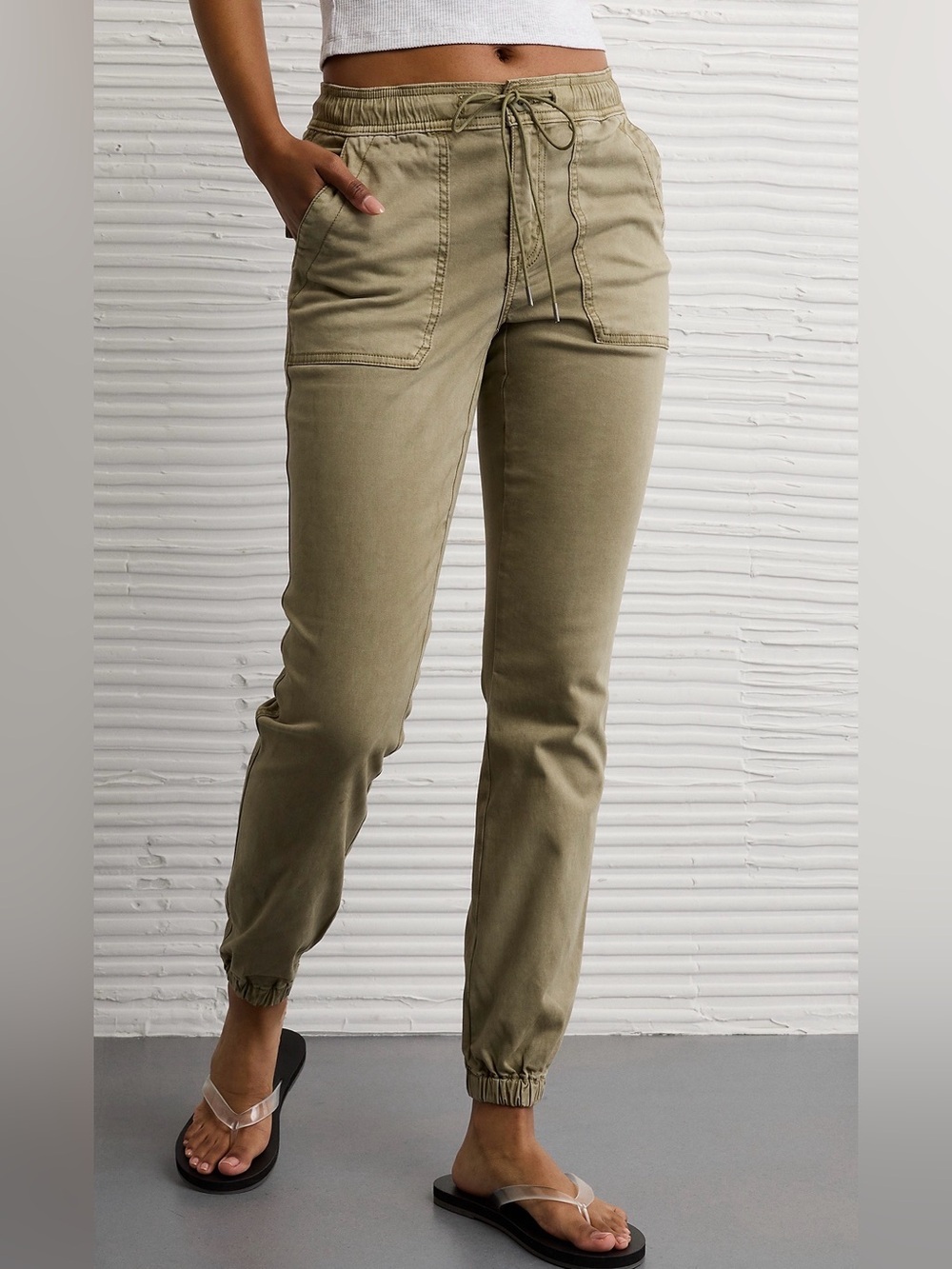 American Eagle Green Utility Jegging Jogger Pants Size 8 Short EUC